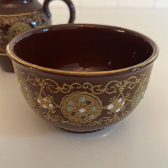 Gibson and Sons Vintage Sugar Bowl and Creamer Set - Picture 4 of 5